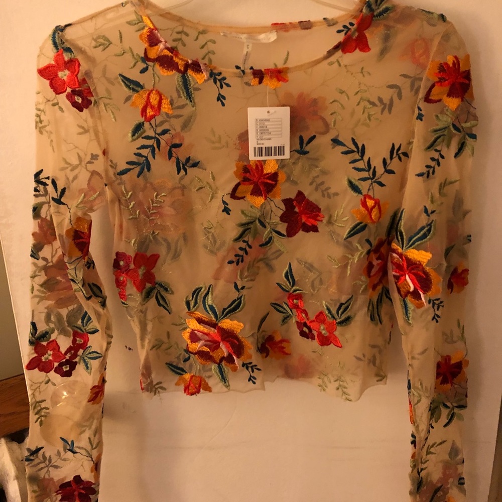 Never been worn - urban outfitters - blouse - s